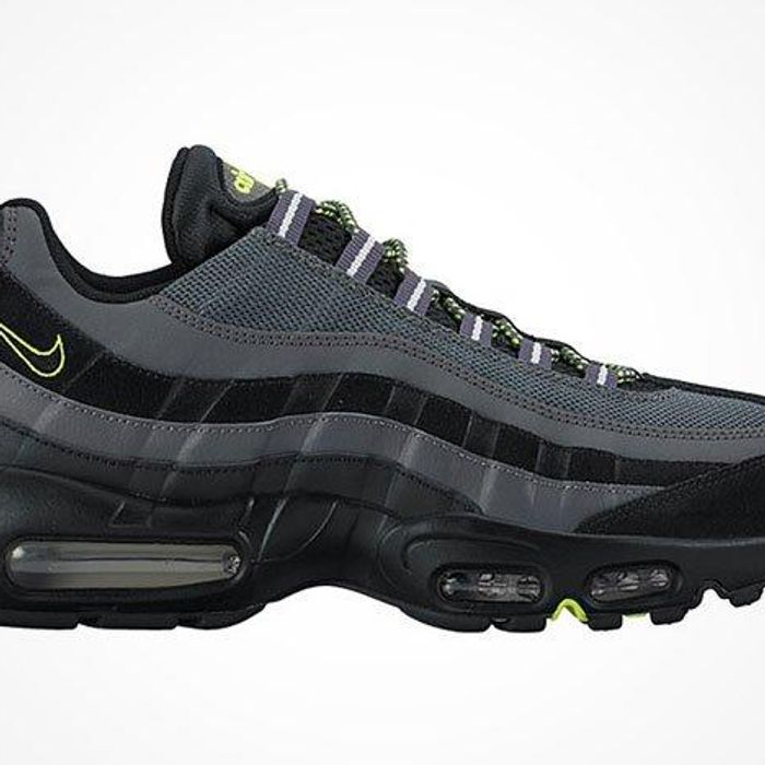Woestijn verkiezing wijk Nike Air Max 95 (Black/Neon) - Sneaker Freaker