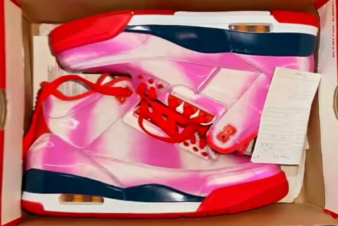 solefly x air jordan 3 flamingo sneakers in shoebox