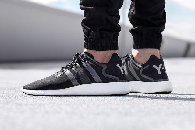 adidas Y-3 Yohji Run (Black/Reflective) - Sneaker Freaker