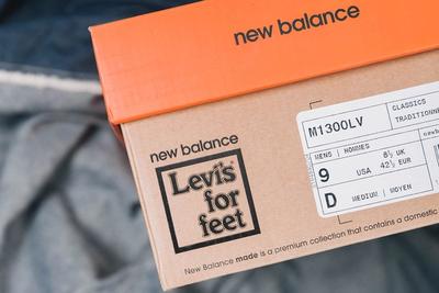 Up There New Balance M1300Lv Levis Box Label
