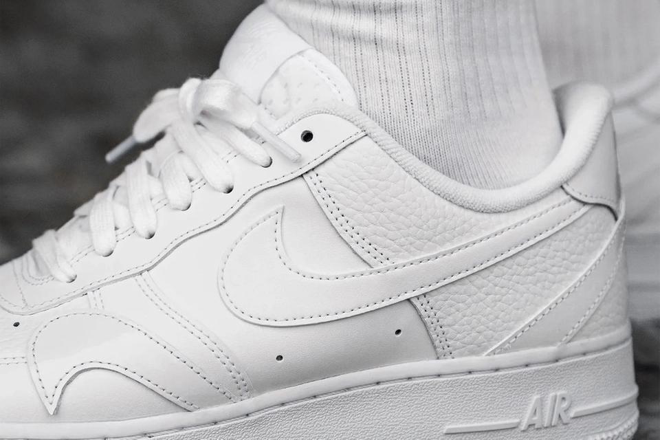 nike double swoosh af1