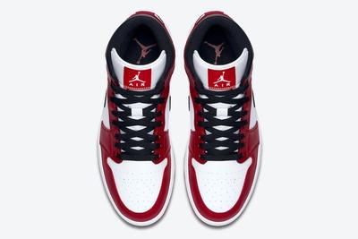 Air Jordan 1 Mid ‘Chicago’