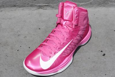 Think Pink 2012 Nike Lunar Hyperdunk 1