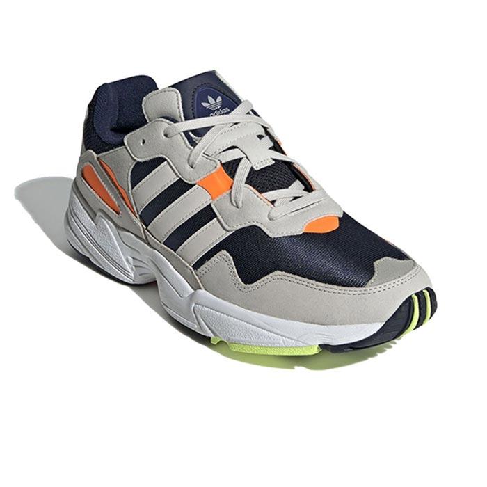 sneaker news