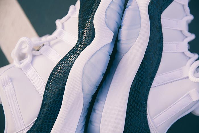 Jordan 11 snakeskin outlet navy