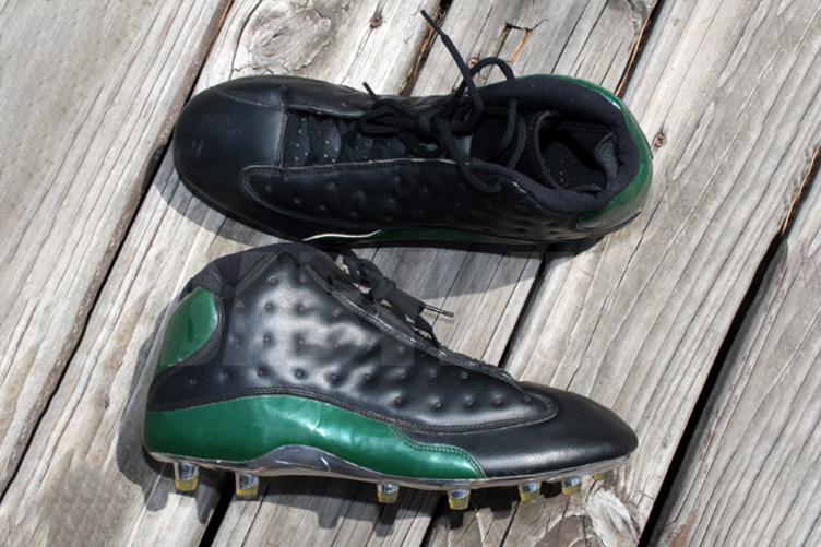 Terrell Owens Air Jordan 13 Philadelphia Eagles PE