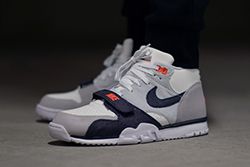 Nike At1 Denim Thumb