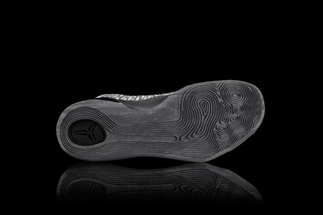 Kobe 9 Whtgry Sole