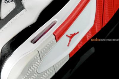 Air Jordan 4 Fire Red New Pics 9 1