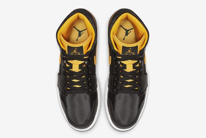 Air Jordan 1 Mid \