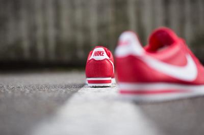 Nike Wmns Cortez Red 2
