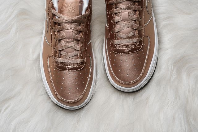 bronze af1