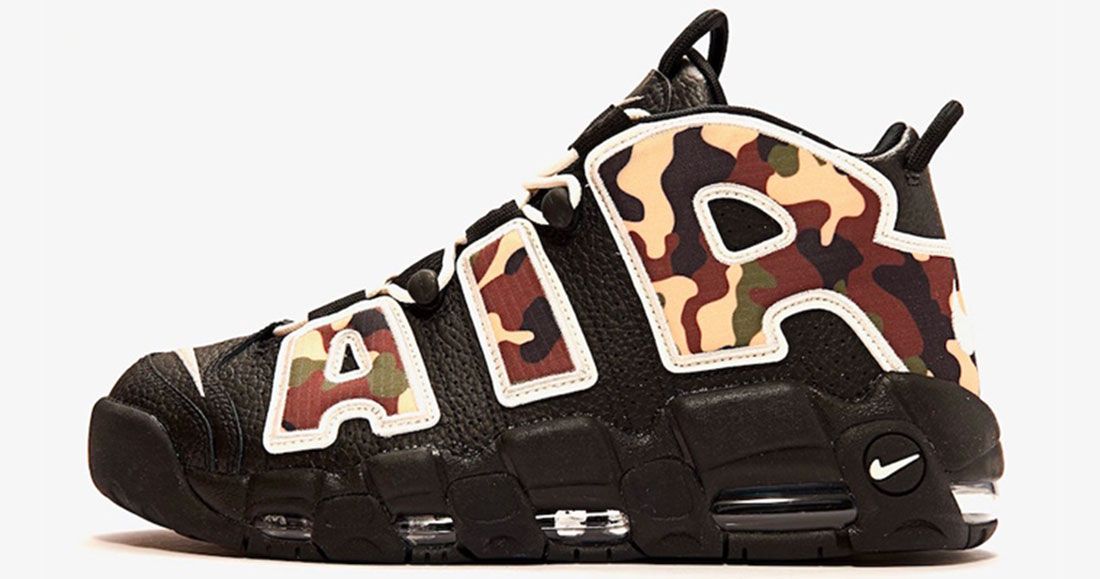 Nike black hot sale camo shoes