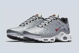 air max plus silver bullet