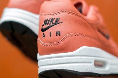 Nike Air Max 1 Jewel Pink 1