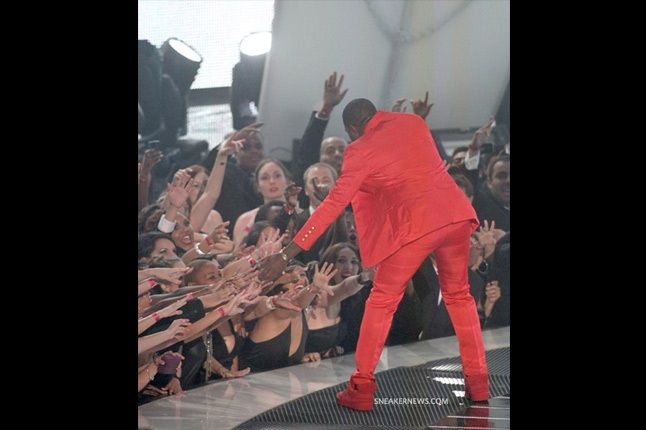 Kanye West - Mtv Vmas 2010 - Sneaker Freaker