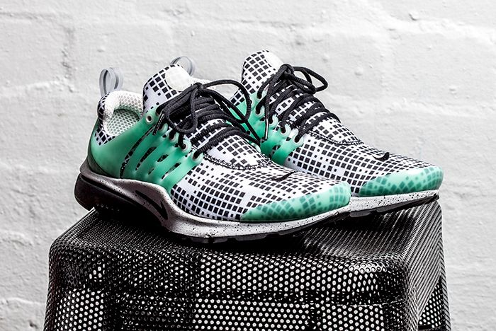 Nike presto green glow hotsell