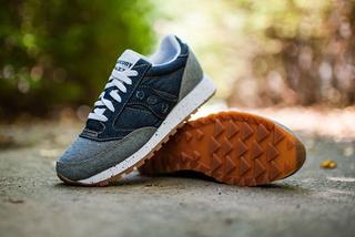 saucony jazz with jeans