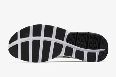 Nike Sock Dart Grey 1