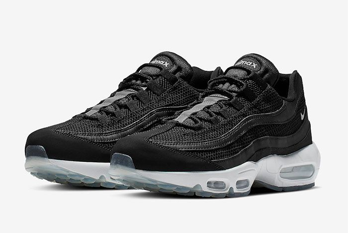 Nike Air Max 95 749766 040 Release Date Side Shot Pair