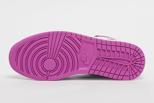 active fuchsia jordan 1