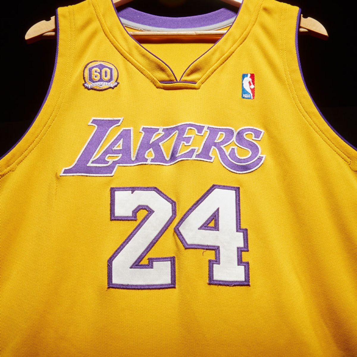 Kobe Bryant rookie Lakers jersey sells for insane $2.73 million