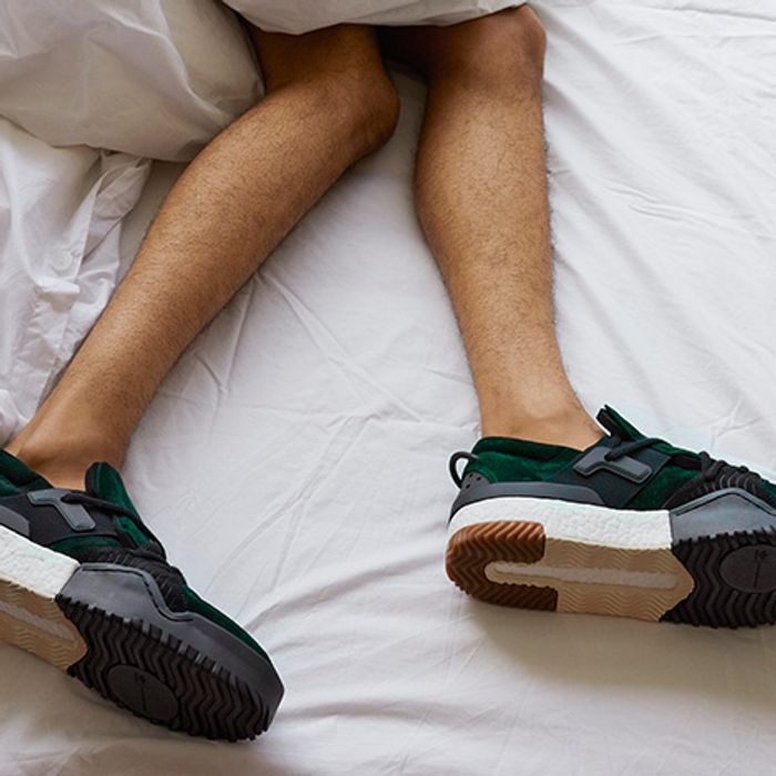Aarde Van caravan Alexander Wang Releases Final adidas Originals Drop of 2017 - Sneaker  Freaker
