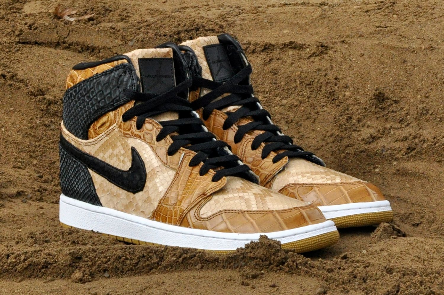 aj1 storm