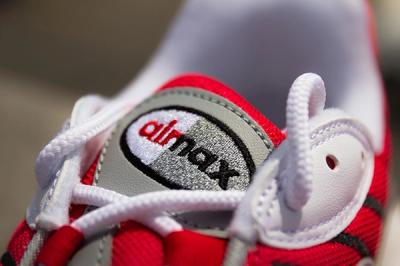 Nike Air Max 98 University Red 3