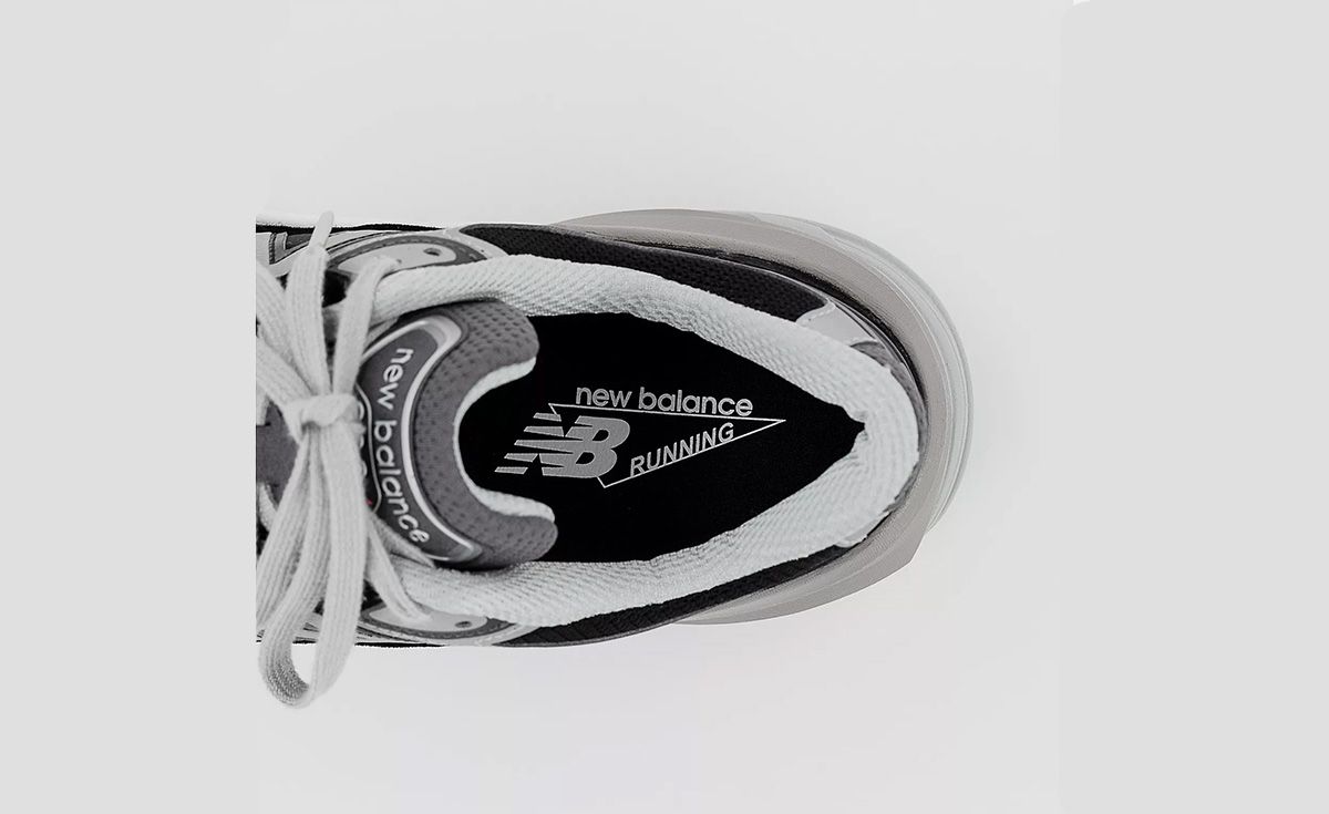 New Balance 990v6 'Black'
