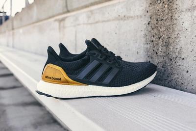 Adidas Ultra Boost College Colours 1