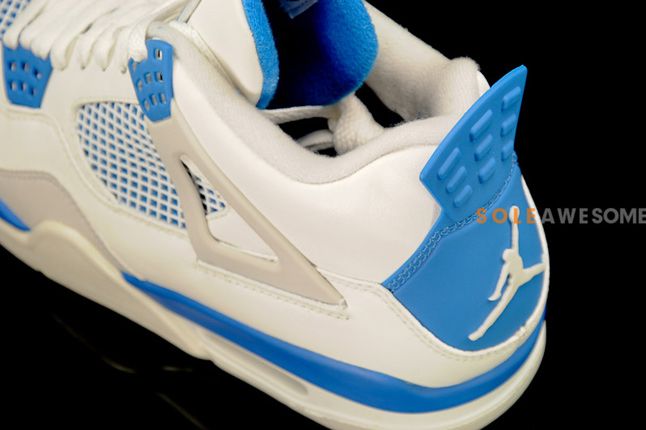 Air Jordan 4 Military Blue 09 1