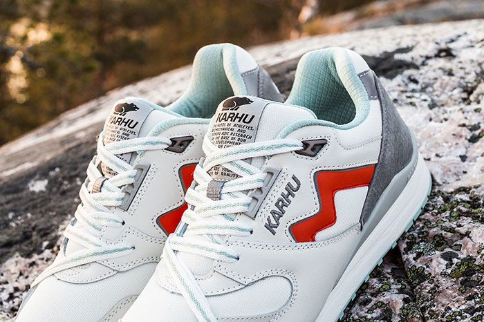 Karhu Land Of The Midnight Sun Synchron Detail