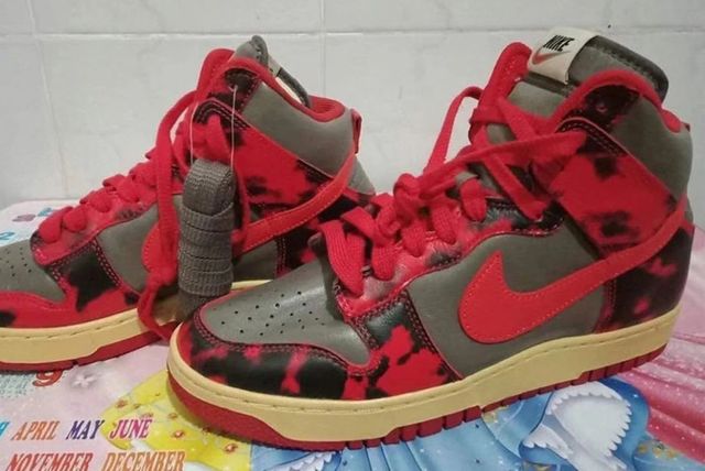 red camo dunks