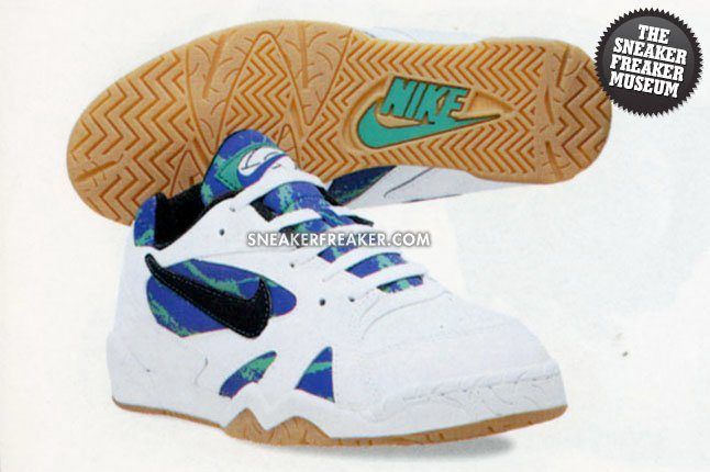 90s NIKE volleyball