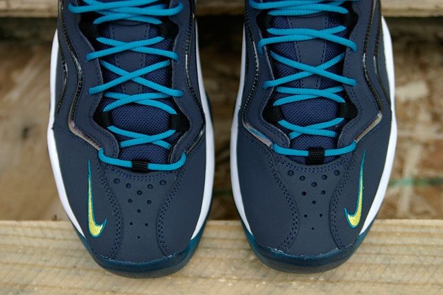 Nike Air Pippen Midnight Navy Toe Detail 1