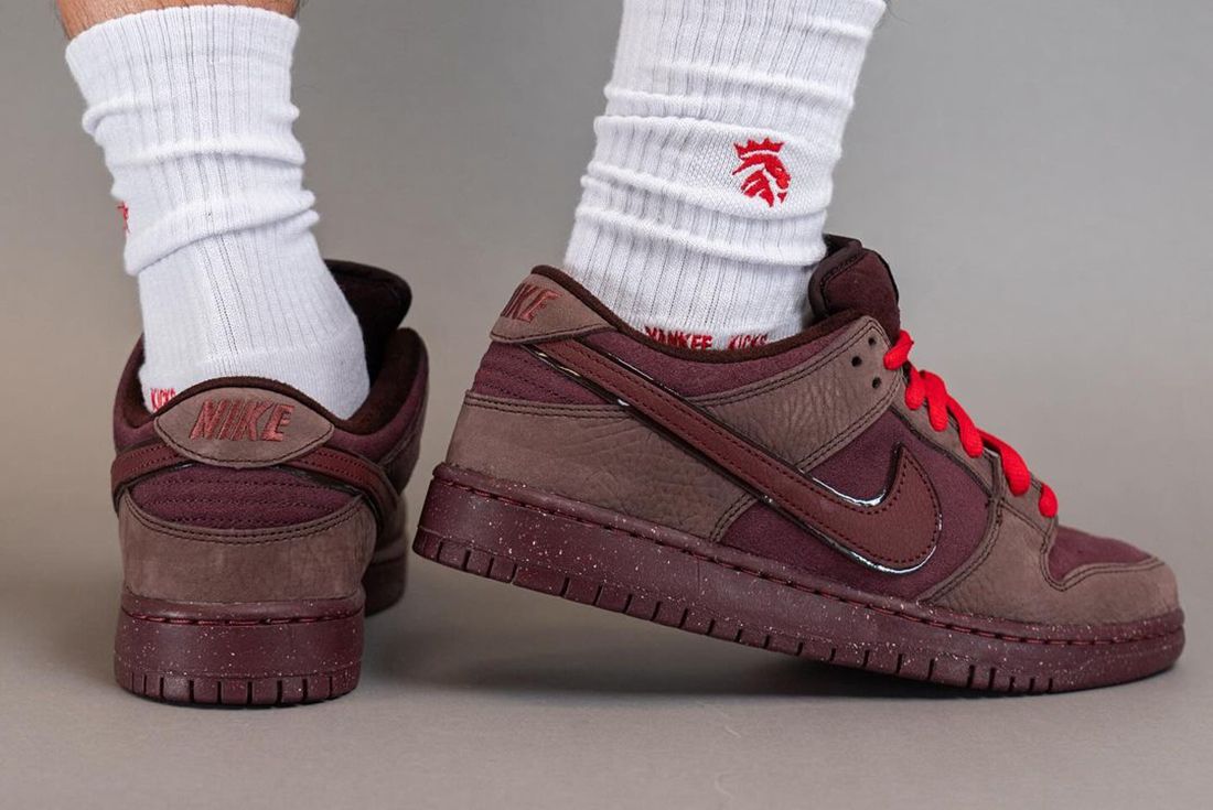 靴 Nike SB Dunk Low City of Love Valentine Nike SB Are Prepared to Drop their Dunk Low 'City of Love