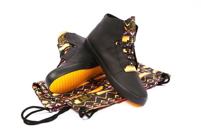 Vans Otw X Lupe Fiasco Stovepipe And Bag 1