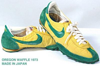 Vintage Collector Lindy Darrell Nike Runners 24