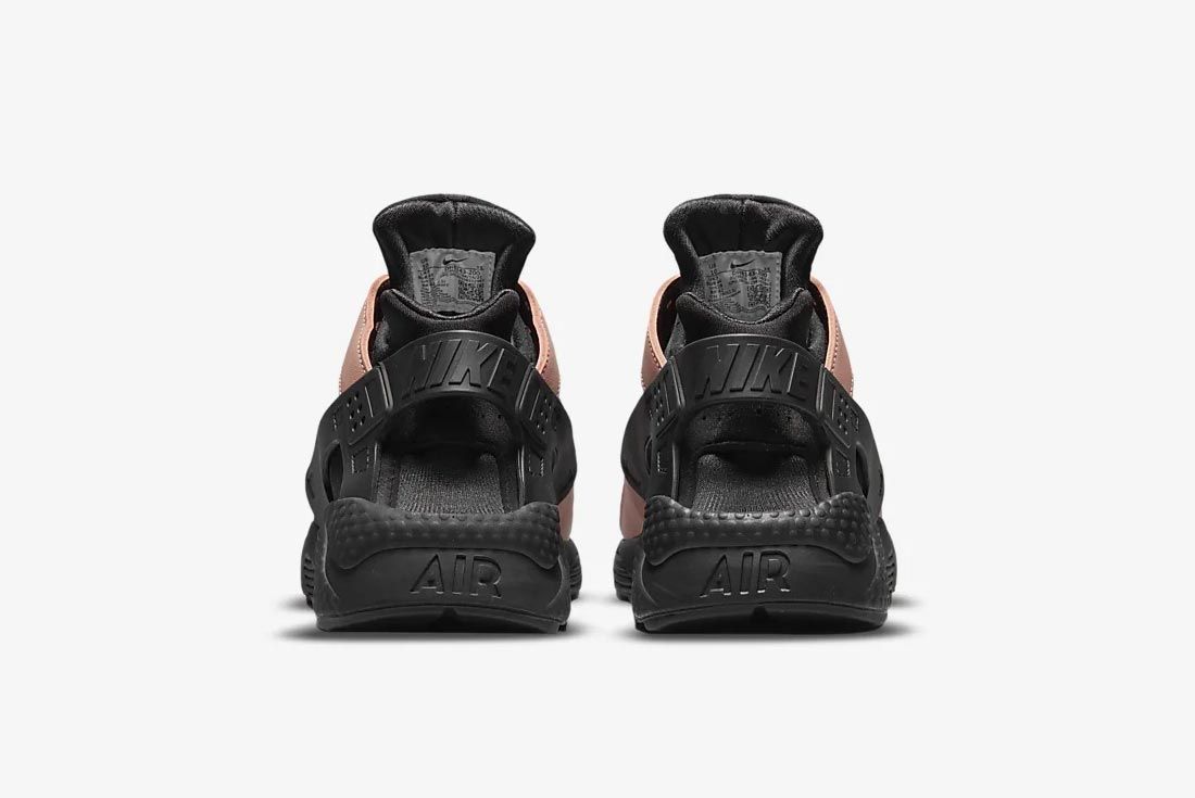 Nike Air Huarache ‘Toadstool’