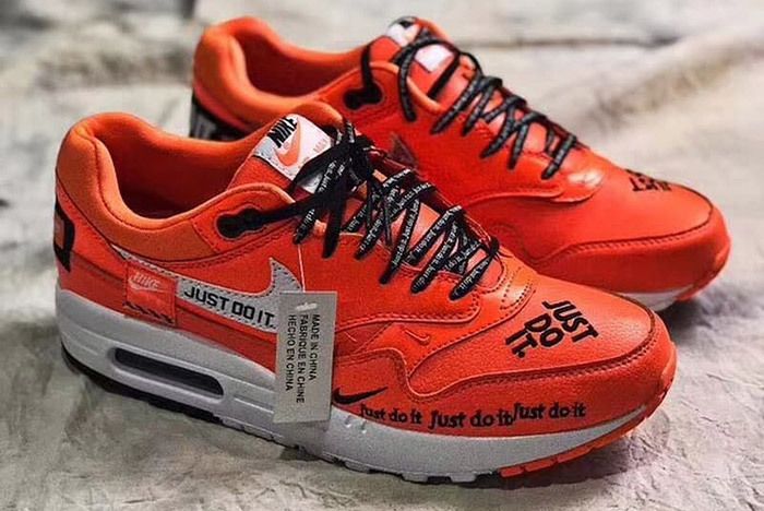 air max 90 orange just do it