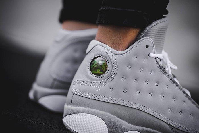 Air Jordan 13 Retro GG Wolf Grey Deadly Pink Releases