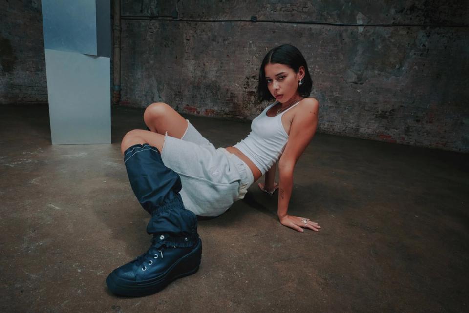 Feng Rapper Female Feng Chen Wang and Martine Ali Debut Their Converse Colabs - Sneaker ...