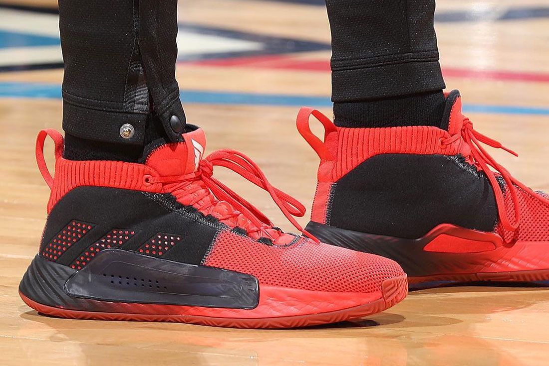Adidas Dame 5 Right
