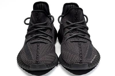 Adidas Yeezy Boost 350 V2 Black Toe 2