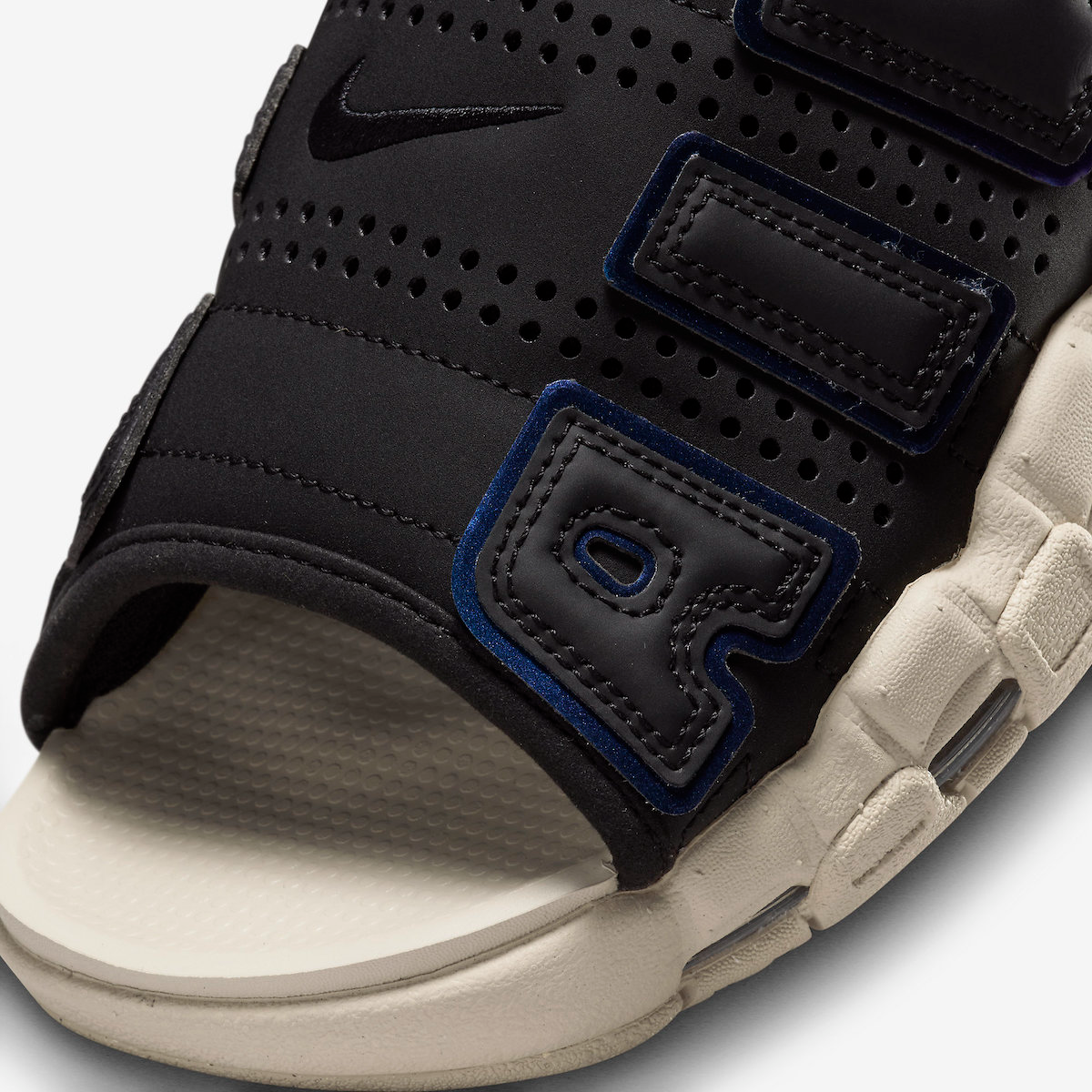 Official Images: New Nike Air More Uptempo Slides On the Way
