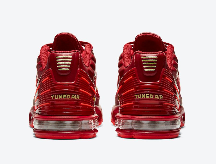 all red air max plus