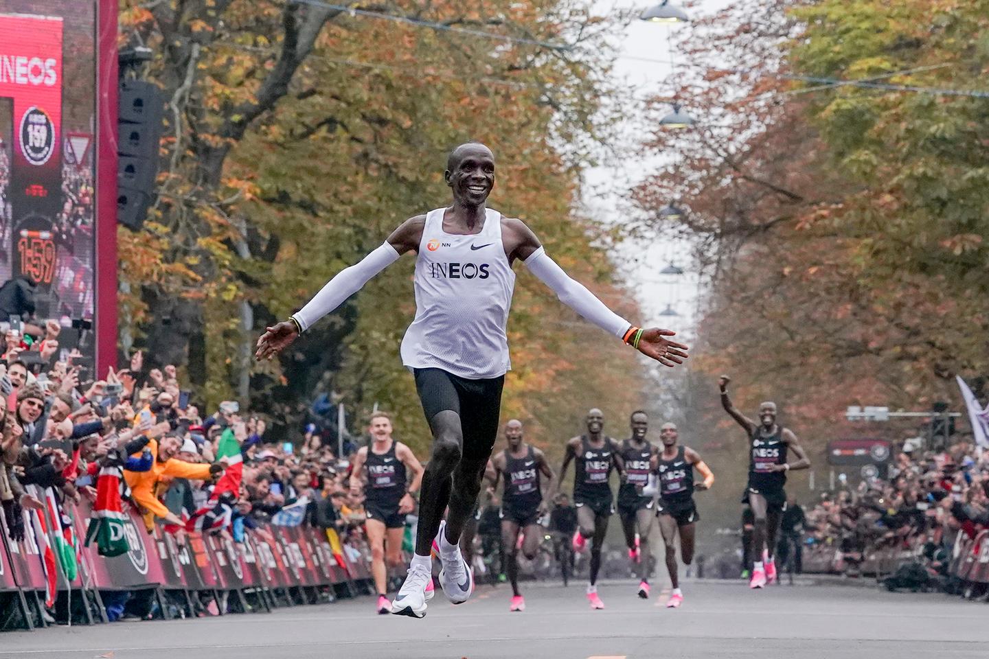 Eliud Kipchoge INEOS 1:59 Event Finish