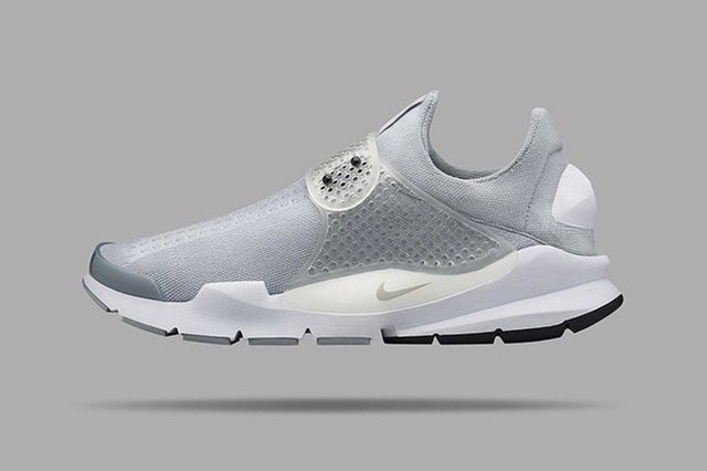 More Nike Sock Dart