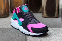 Nike Air Huarache Hyper Pink Thumb1